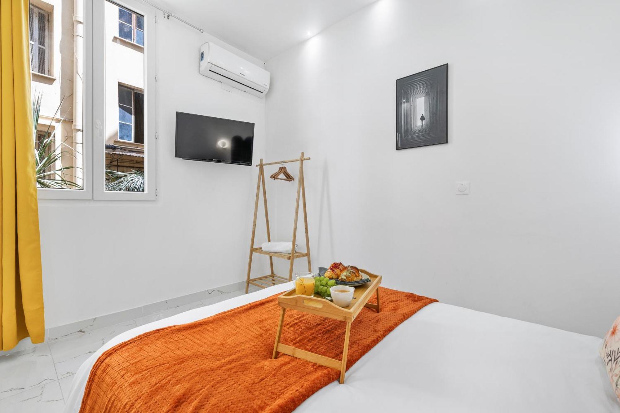 2 Rooms - Hyper Centre - Air-Conditioned - Terrace - Quiet - Tramway - Equipped Kitchen - Wifi Nice Exterior photo